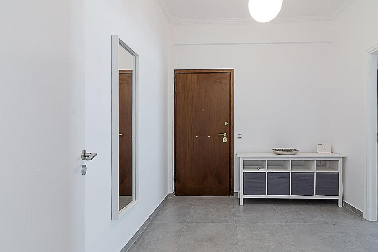 Spacious Two Bedroom Apartment In Central Location Atina Dış mekan fotoğraf