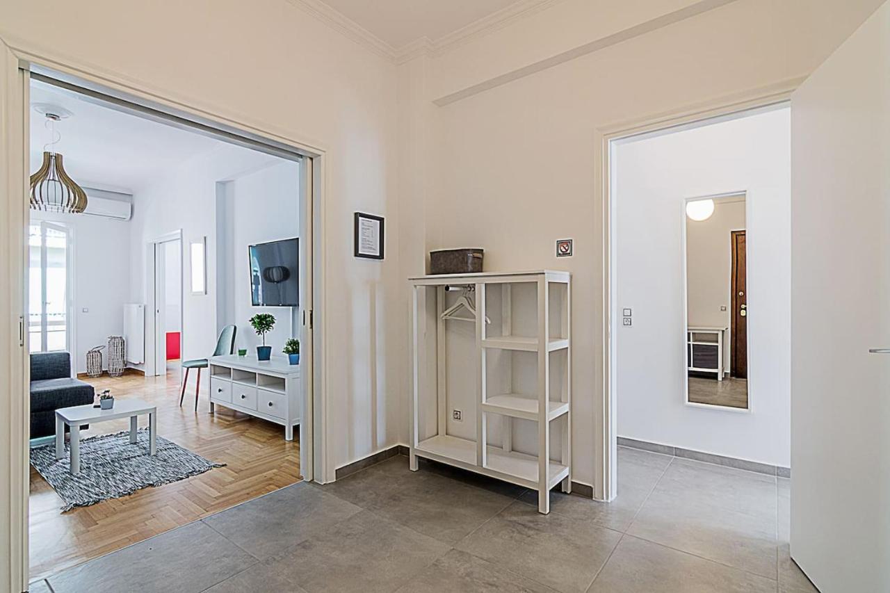 Spacious Two Bedroom Apartment In Central Location Atina Dış mekan fotoğraf